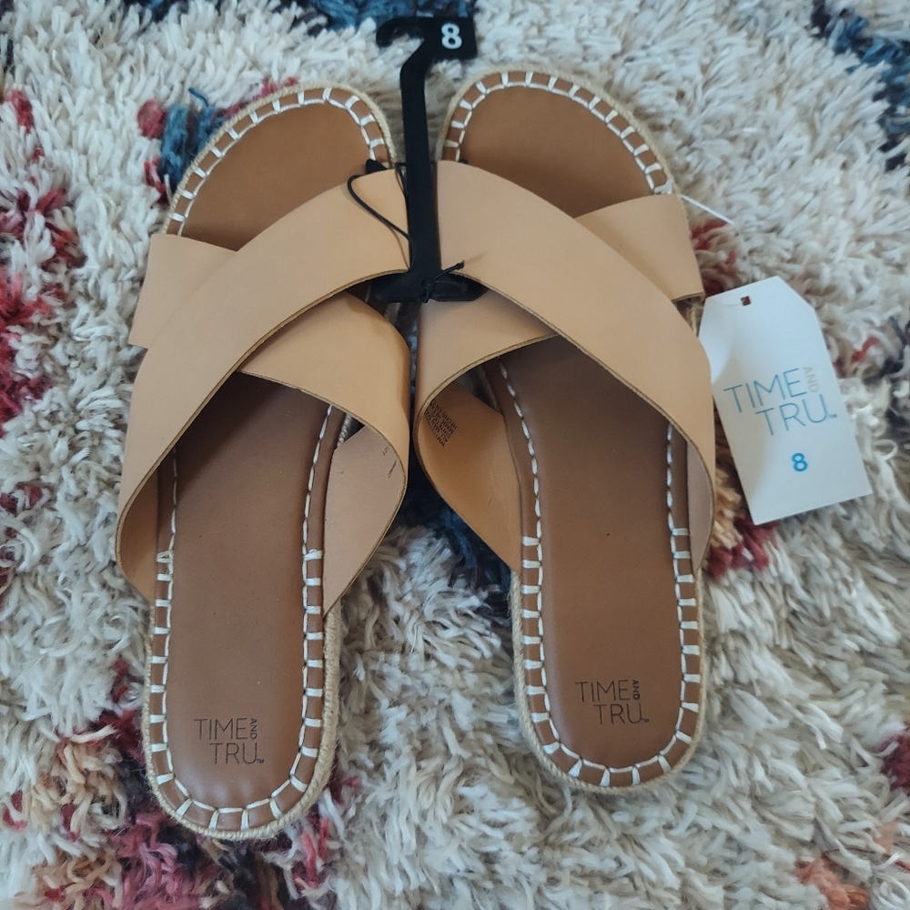 LAST CHANCE Cross Band Espadrille Sandals NWT Size 8 - Picture 1 of 3